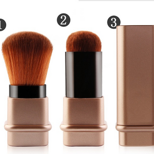 Makeup brush