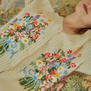 Face Art Handmade Embroidered 3D Hooked Lamb Hair Soft And Versatile French Scarf