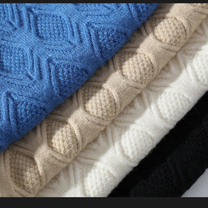 Men's Fashion Casual Solid Color Twisted Sweater