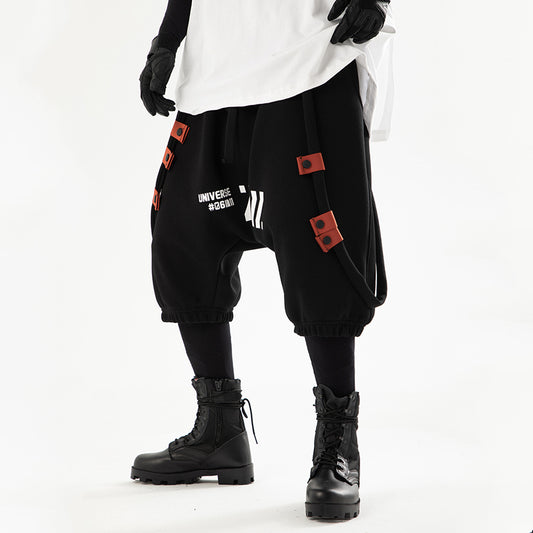 Loose Oversized Shoulder Straps And Vintage Pants
