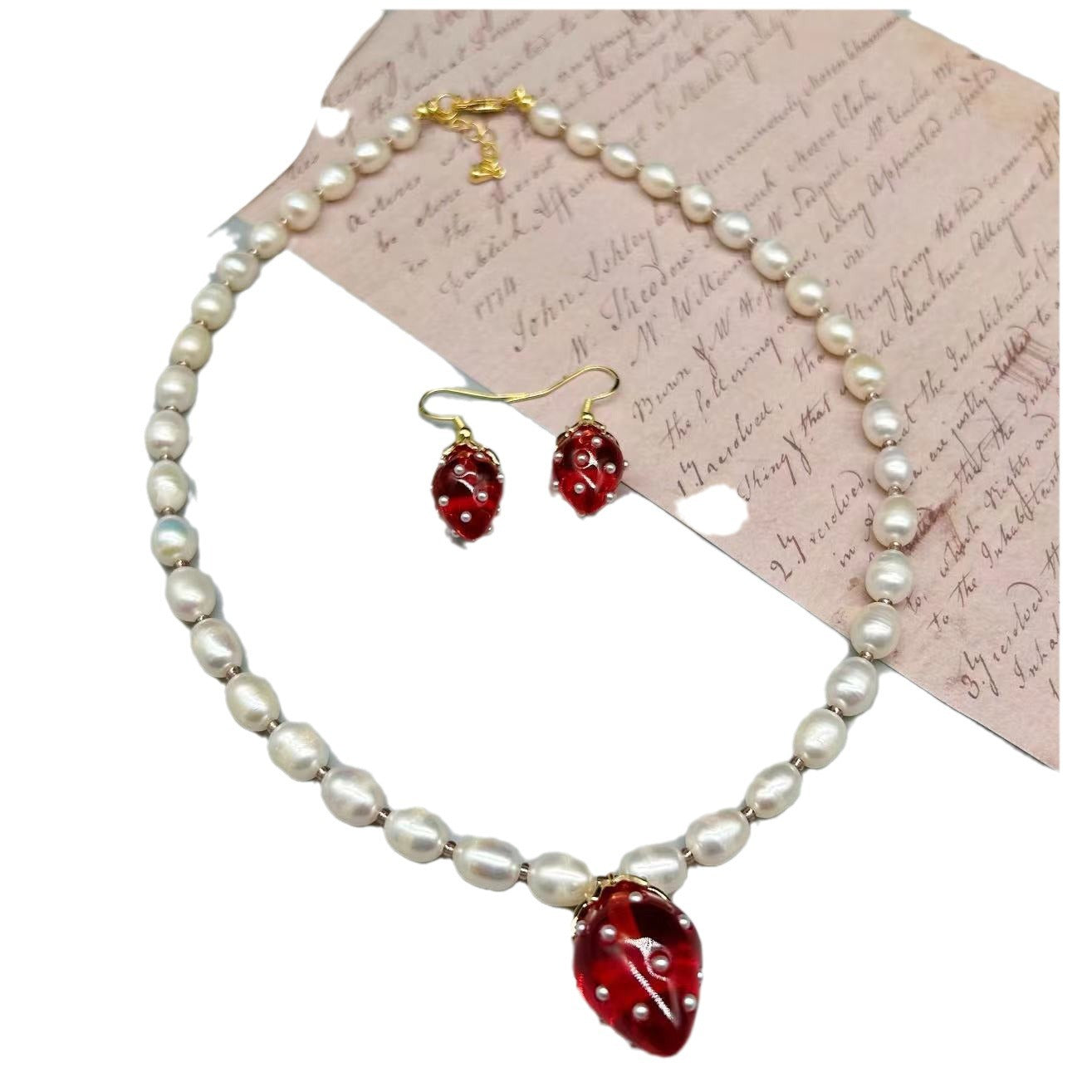 Western Advanced Freshwater Pearl Light Luxury Fruit Strawberry Sweet Temperament Necklace And Earrings Suite