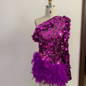 Purple Sequined Feather Skirt One-shoulder Sleeve Short Dress Luxury Party Stage Performance Dress
