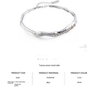 Female Niche Metal Collar