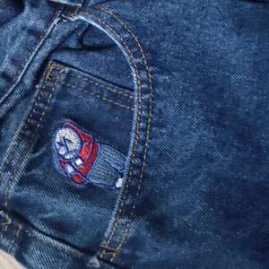 Jeans With Loose Pants And Large Crotch